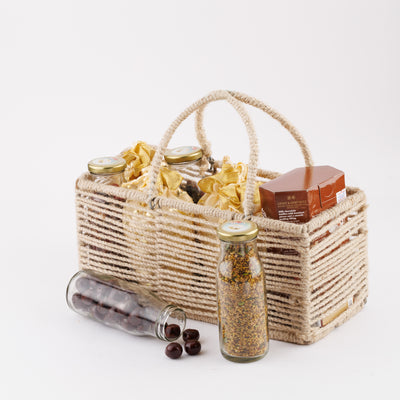 Salted Kaju 400gms Salted Almonds 400gms 1 Rose gold hamper with 2 potlis